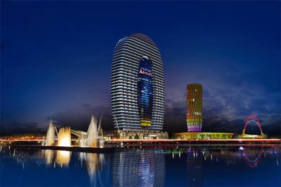 Apartment 16,26,27 Floors In Alliance Palace Batumi Exterior photo